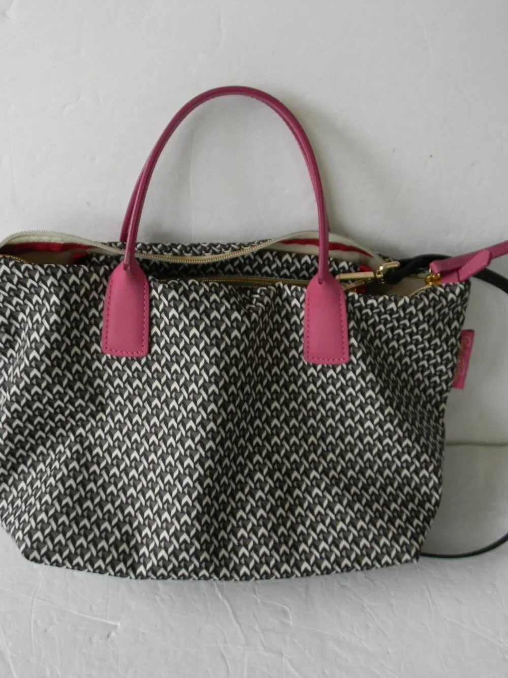 ROBERTA PIERI  NYLON/LEATHER BLACK/WHITE GEOMETRIC SATCHEL/CROSSBODY BAG ITALY